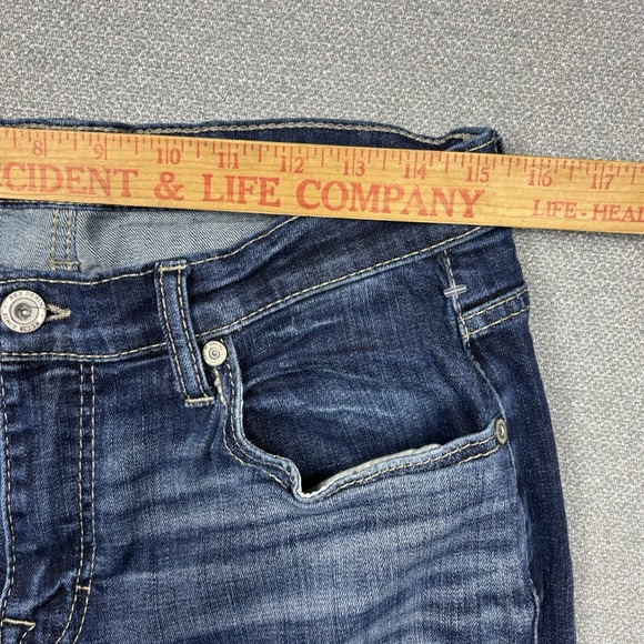 BKE Ethan Straight Fit Jeans Mens 33x32 Blue Whiskered Denim Medium Wash - Picture 5 of 9